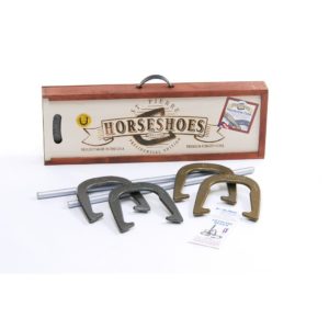 St. Pierre American Professional Horseshoe Set